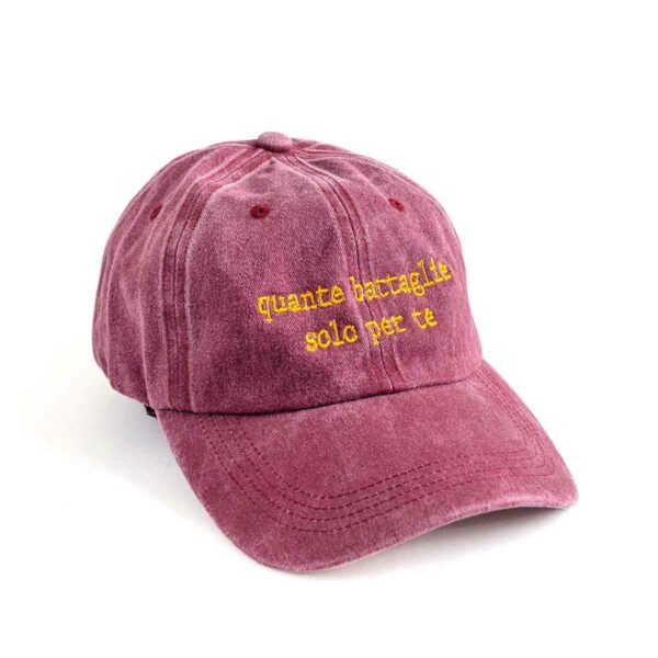 Cappellino vintage red "Quante Battaglie solo per Te"